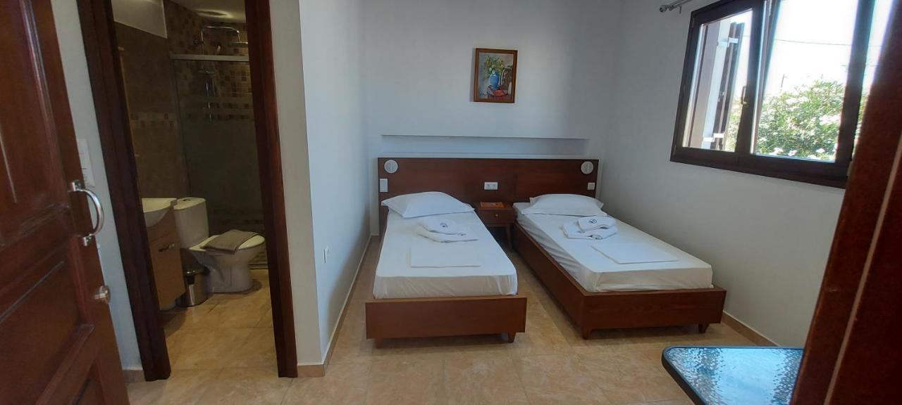 Kasos Palace Fry Luaran gambar